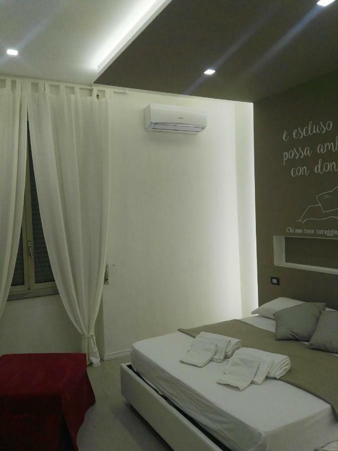 B&B Next Stop Napoli Екстер'єр фото