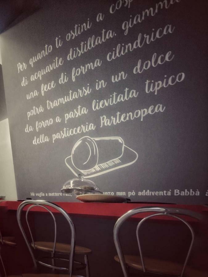 B&B Next Stop Napoli Екстер'єр фото